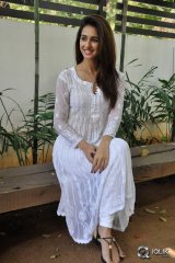 Disha Patani Latest Photos